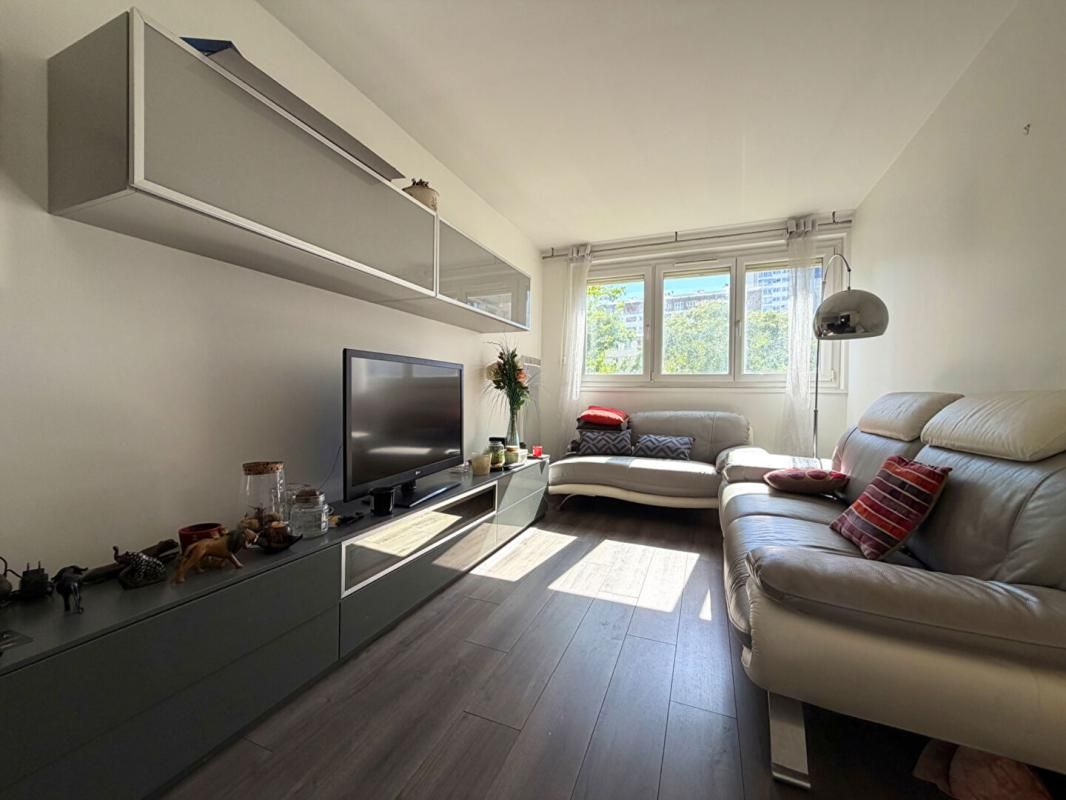 CHARENTON-LE-PONT Vente Appartement 5 pièces proche Métro et commerces Charenton-le-Pont 3