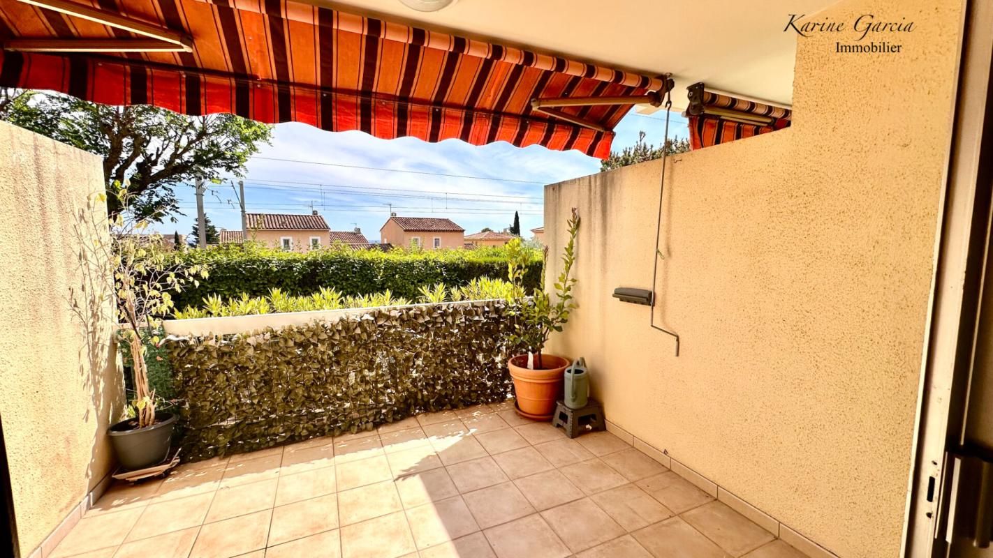 BANDOL BANDOL - PROXIMITE CENTRE VILLE ET COMMERCES - STUDIO 24 M² - PARKING PRIVATIF 3