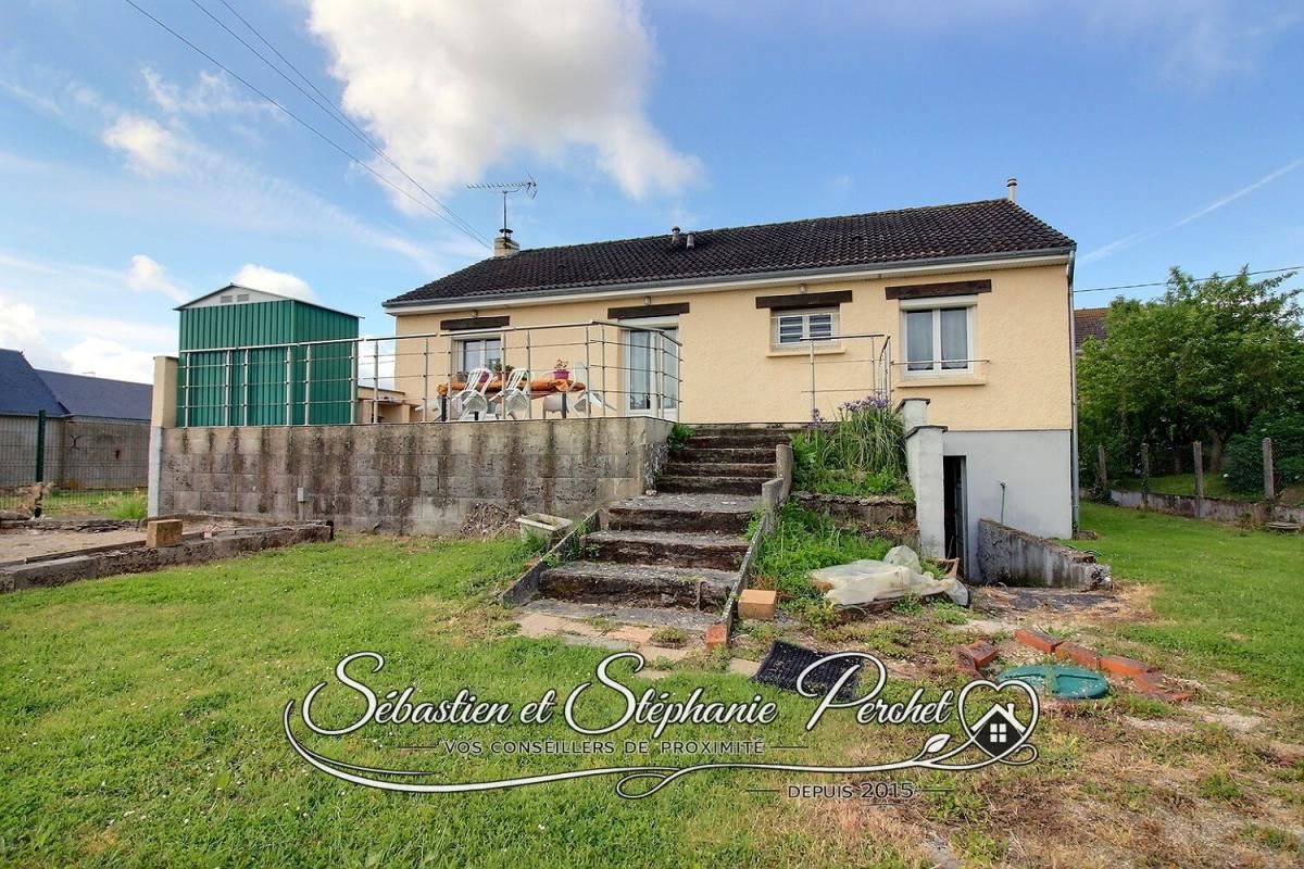 PATAY EXCLUSIVITÉ - Maison sur sous-sol - 88 m² - 3 chambres - Terrain clos de 824 m² - Vue dégagée sur les champs 3