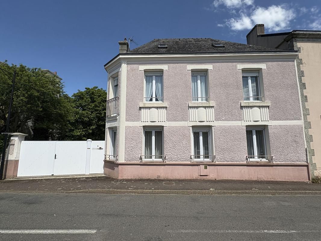 RIEC-SUR-BELON A vendre RIEC SUR BELON (29340) Maison de ville 7 pièces 4 chambres 124 m2 3