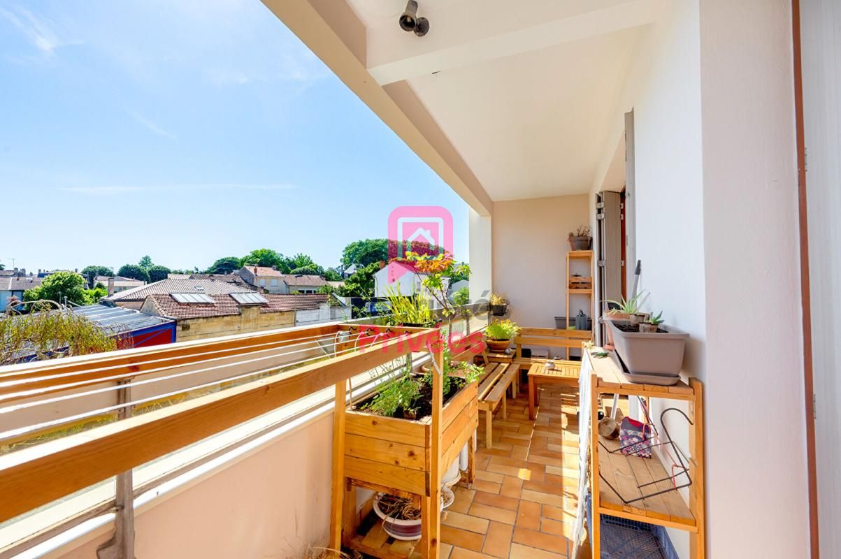 BORDEAUX Appartement Bordeaux 3 pièce(s) 80 m2 3