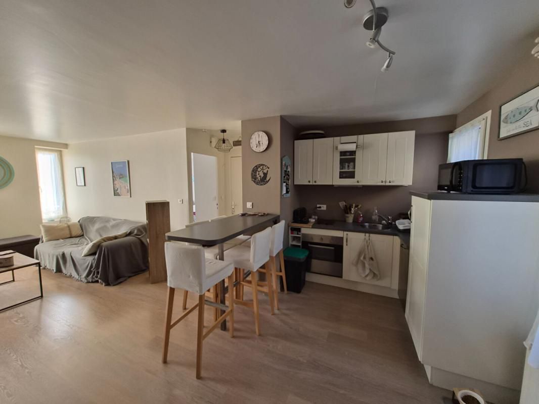 Appartement 2 pièces - 48 m² - Idéal tout à pied