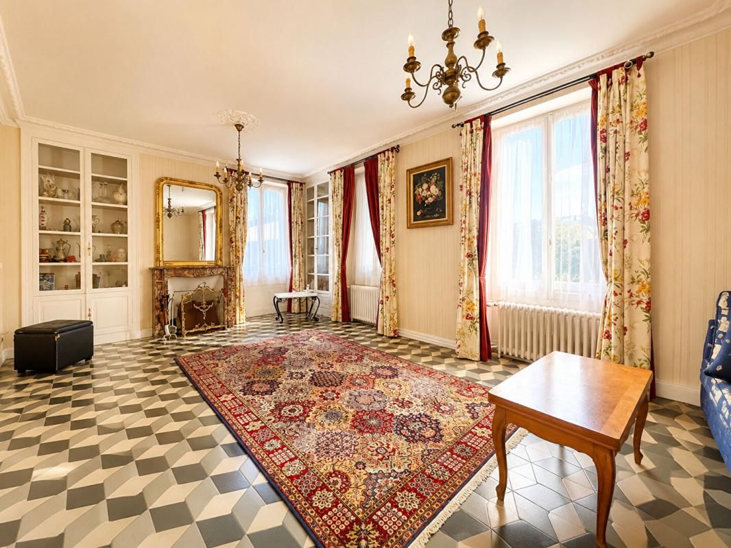 BELLEME Secteur Bellême - Maison 5 chambres avec ateliers, bureaux, gîte et jardin clos 3