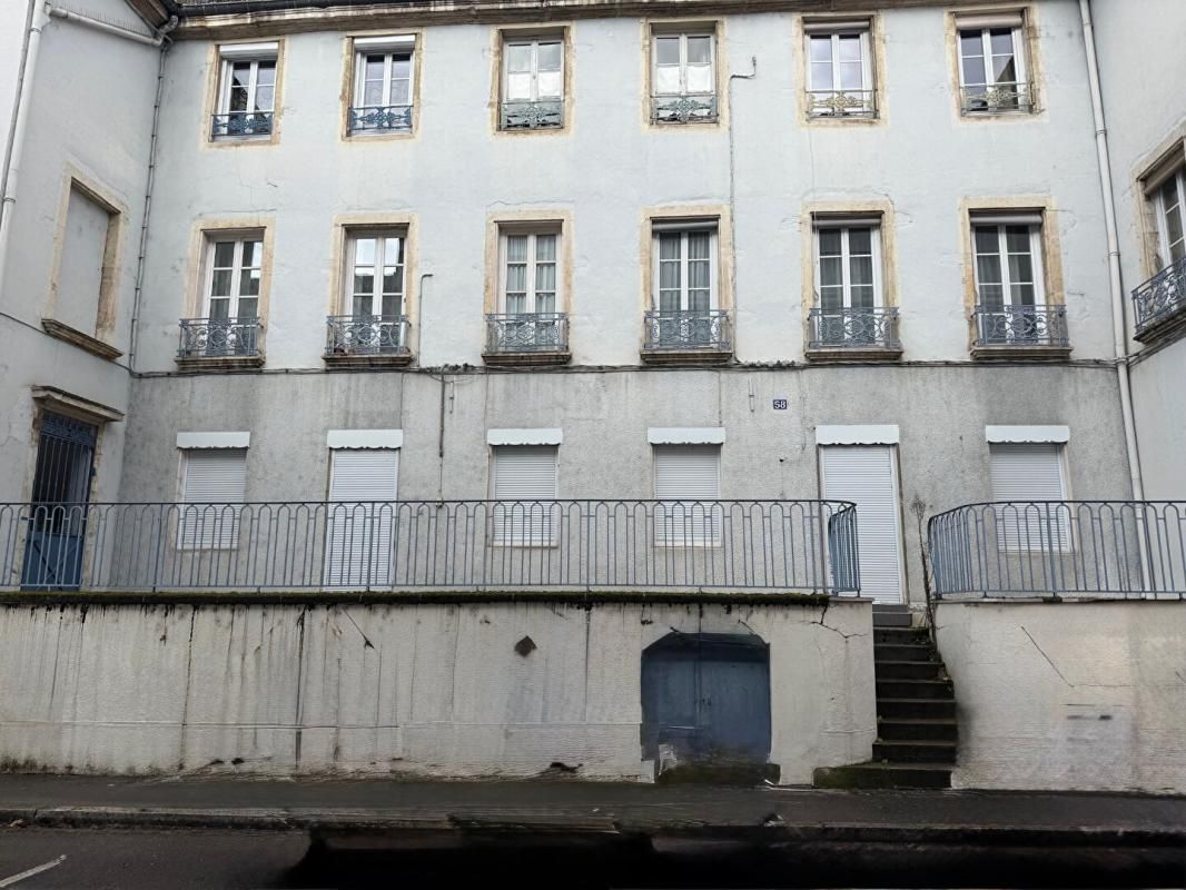 Appartement Chalon Sur Saone 4 pièce(s) 111m² dont  104 m2 (carrez)