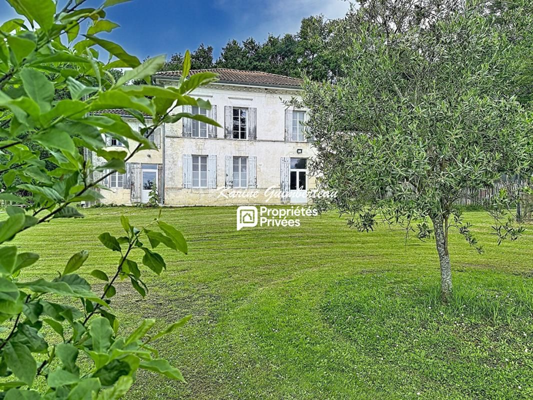 Maison en pierre + gîte + près + bois + étang