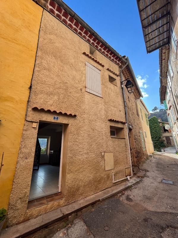 LES MAYONS Maison Les Mayons 4 pièce(s) 50.45 m2 1