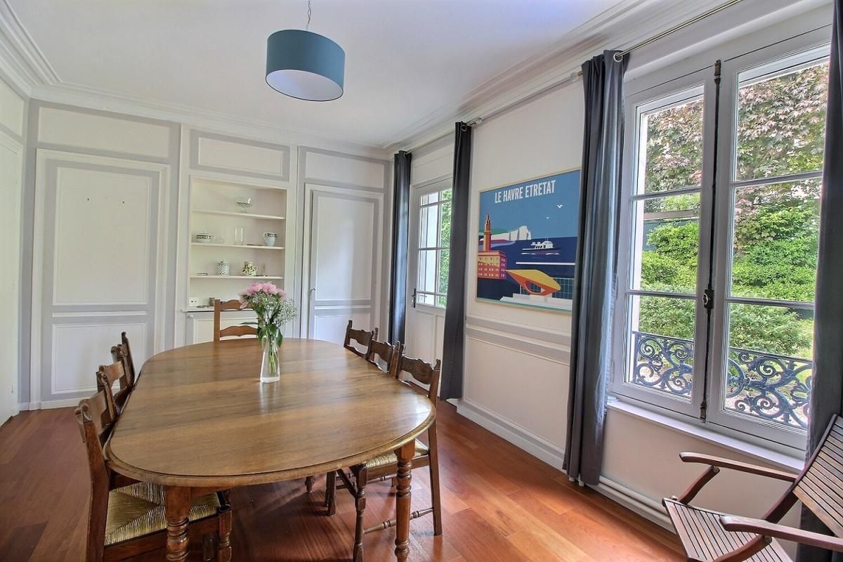 LE HAVRE Maison Le Havre 10 pièce(s) 300 m2 2