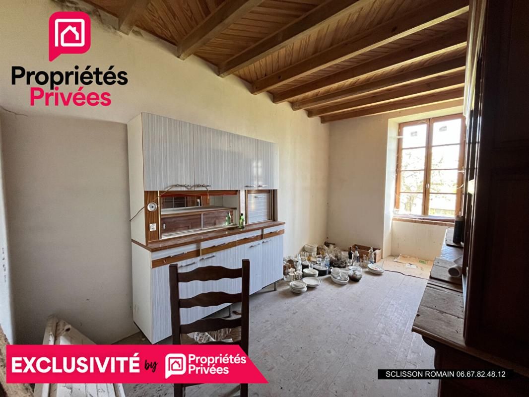 SAINT-THOMAS-DE-CONAC Exclusivité Propriété Saint Thomas De Conac - 145 m2 - 310m2 de dépendances- terrain 3871m2 - PRIX 214 219 HAI 4