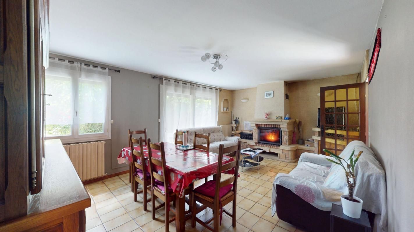 JOUY-LE-CHATEL Maison plain pied 218 900 3