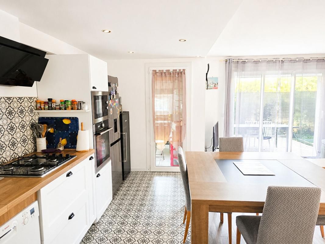 DRAGUIGNAN Maison 4 pièce(s) 90 m2 avec extérieur et panneaux solaires 2