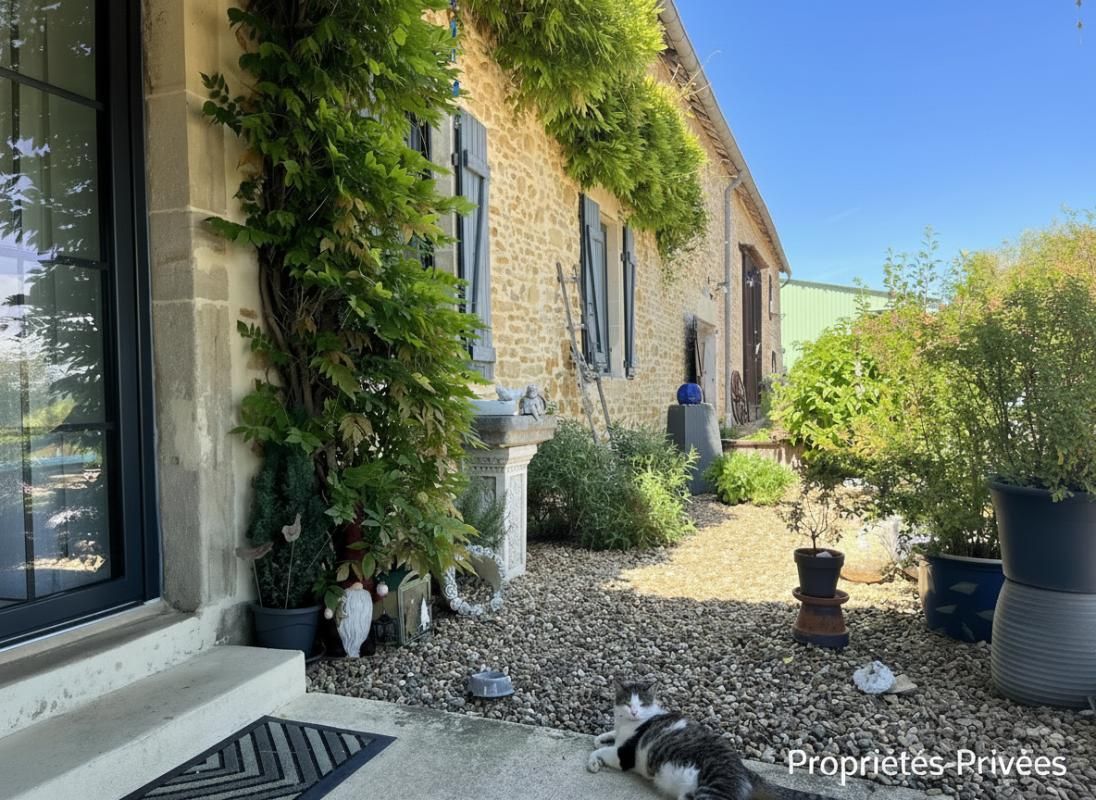 ISENAY Propriété à Isenay 5 pièce(s) 134 m2 1