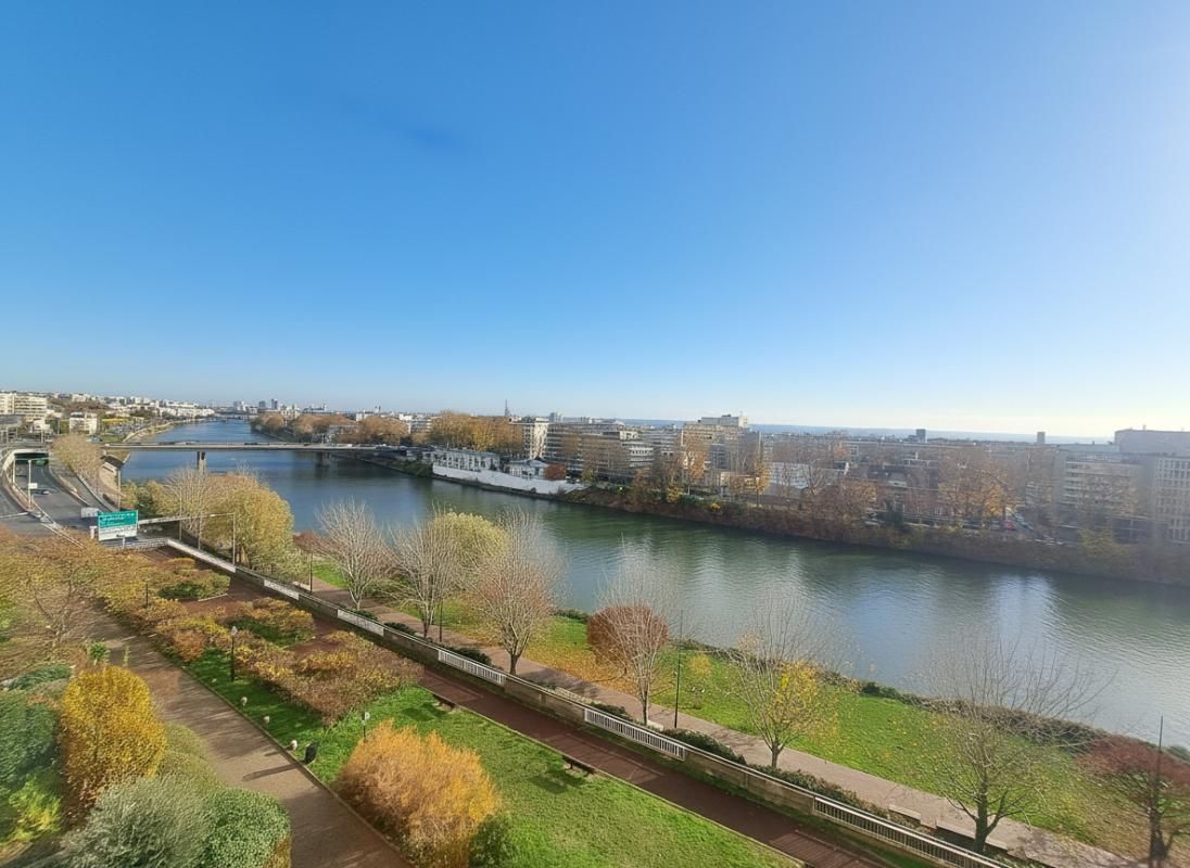 COURBEVOIE VUE EXCEPTIONNELLE 1