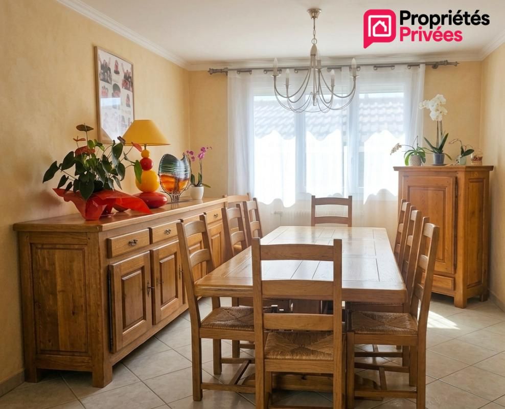 ROISSY-EN-BRIE Maison 6 Pièces Roissy En Brie (77680) 3
