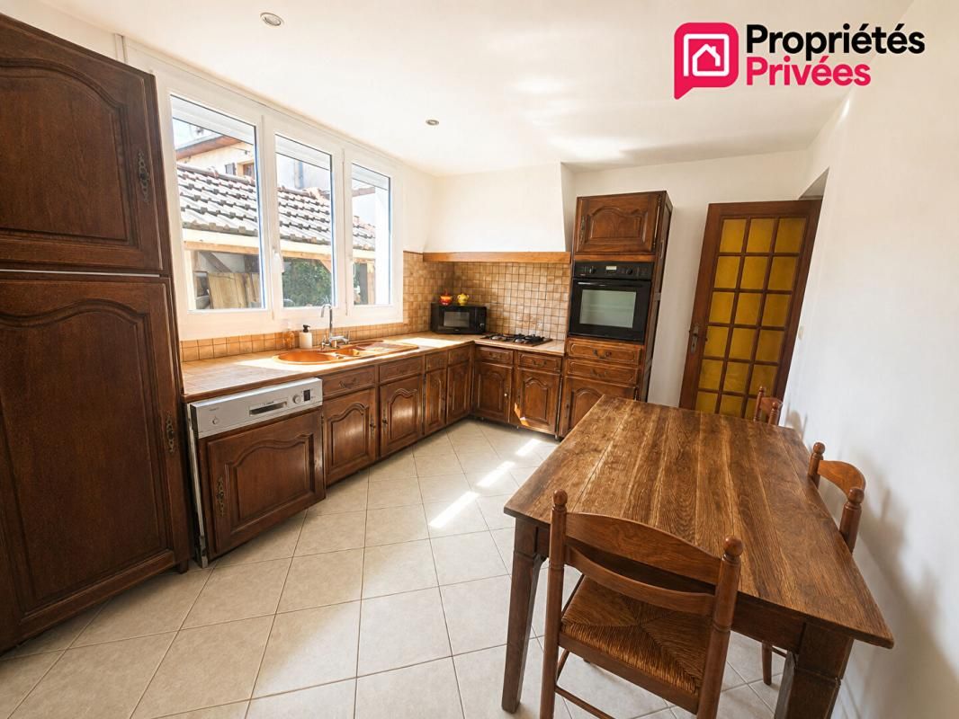 ROISSY-EN-BRIE Maison 6 Pièces Roissy En Brie (77680) 4