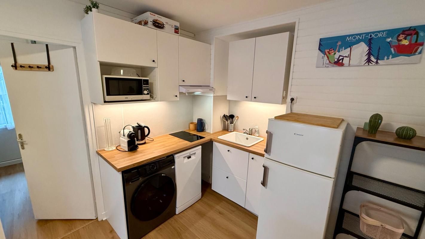 MONT-DORE Maison Mont Dore 5 pièce(s) 79.99 m2 4