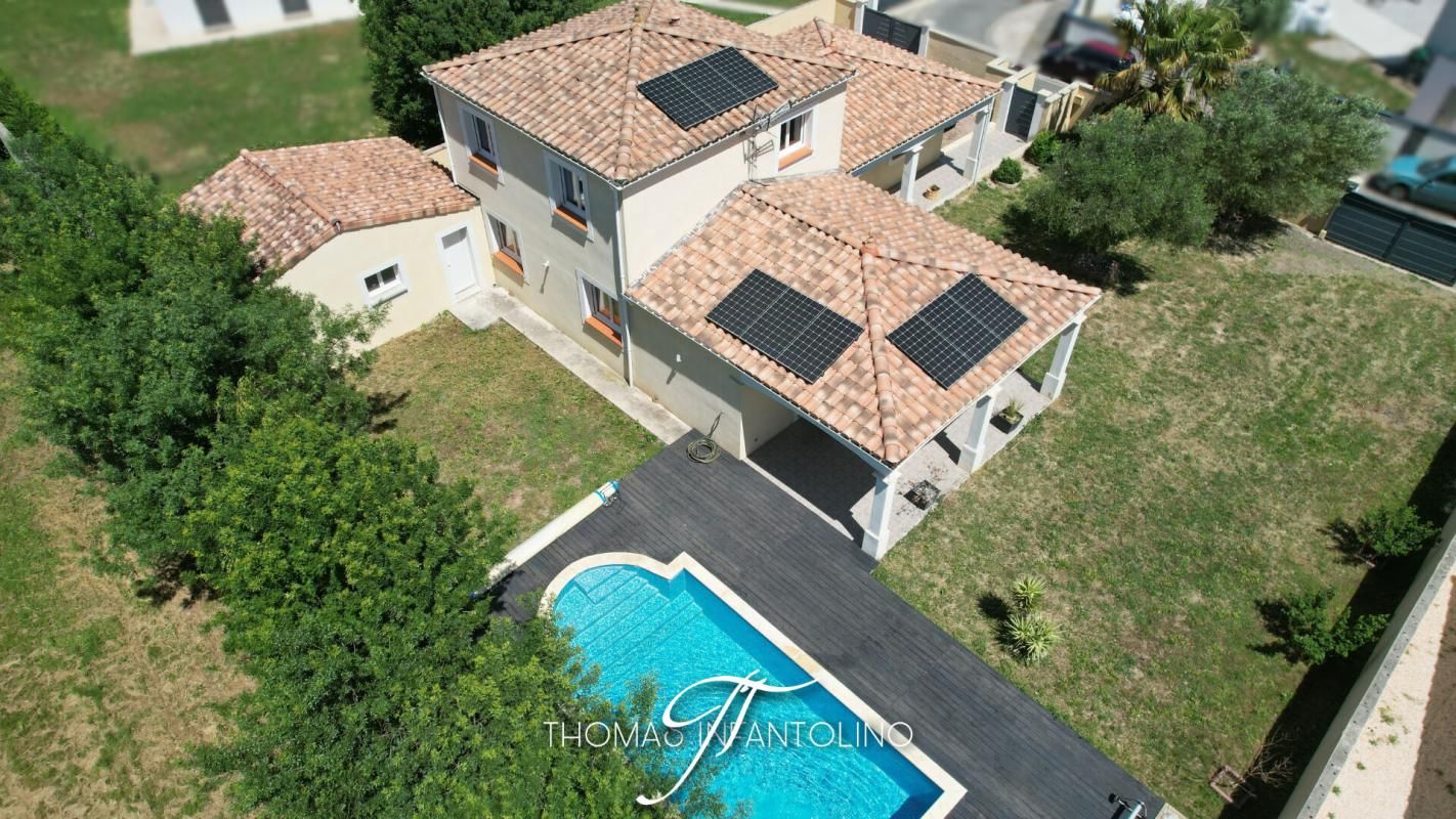 EN EXCLUSIVITE - VILLEMOUSTAUSSOU - 3 CHAMBRES - PLANCHER CHAUFFANT - GARAGE - PISCINE