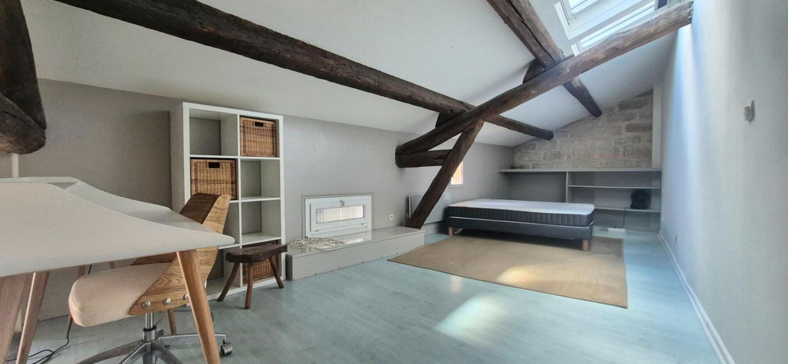 MONTPELLIER Appartement 2 pièces 43.28 m2 , centre ville de Montpellier, place Albert 1 er 1