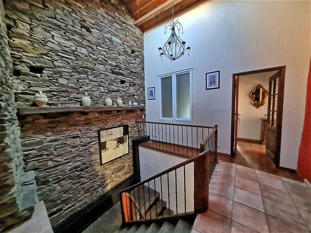 CUXAC-CABARDES Maison de caractère XVIIIeme Ancienne auberge 240 m² 7 chambres Fort potentiel touristique 4