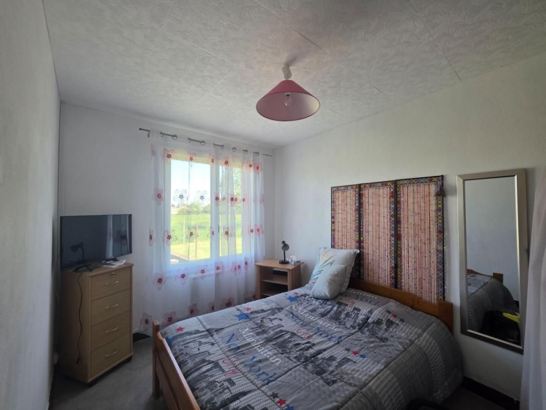 LE MAYET-D'ECOLE Maison Le Mayet D Ecole 3 pièce(s) 62 m2 3