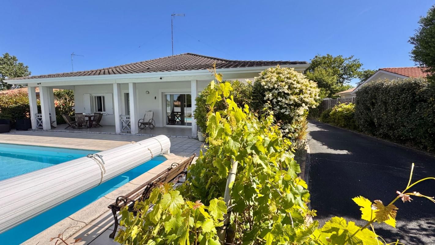 ANDERNOS-LES-BAINS Villa plain-pied avec piscine 3
