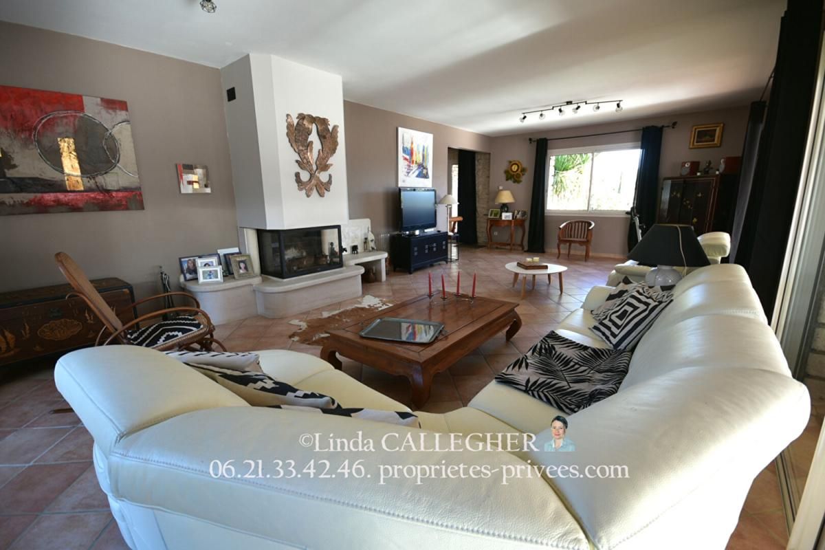 UZES Demeure Barjac 11 pièce(s) 460 m2 4