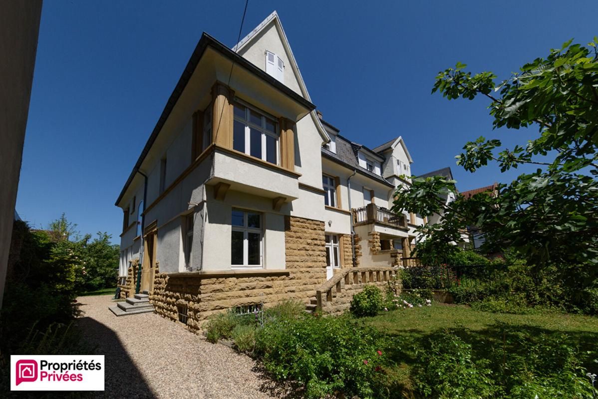 Maison Le Ban-Saint-Martin 10 pièces 288 m2