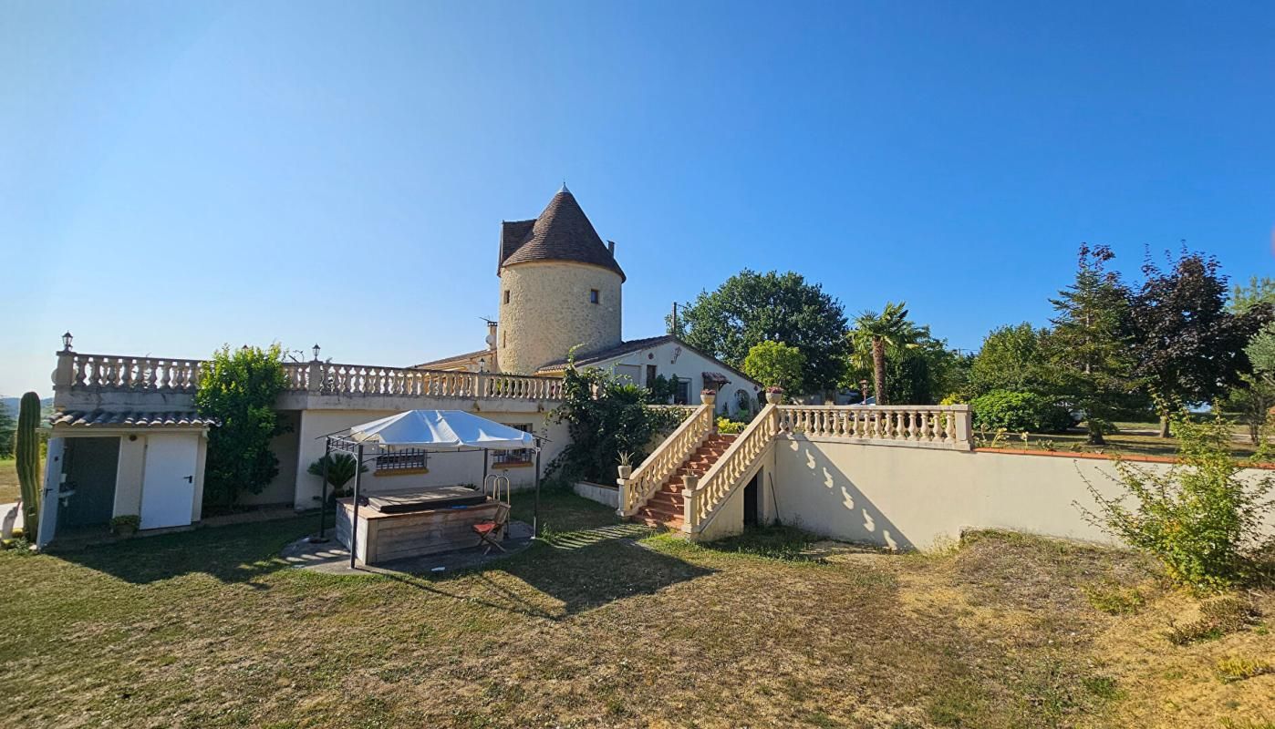 Maison Courrensan 8 pièce(s) 259 m2
