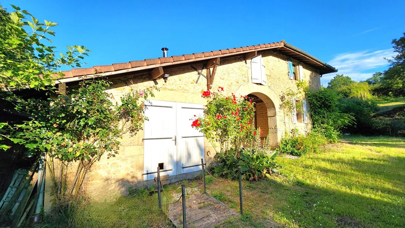 MUGRON Maison en Pierre 275m² - Terrain 9686 m² - Dépendances - PISCINE 1