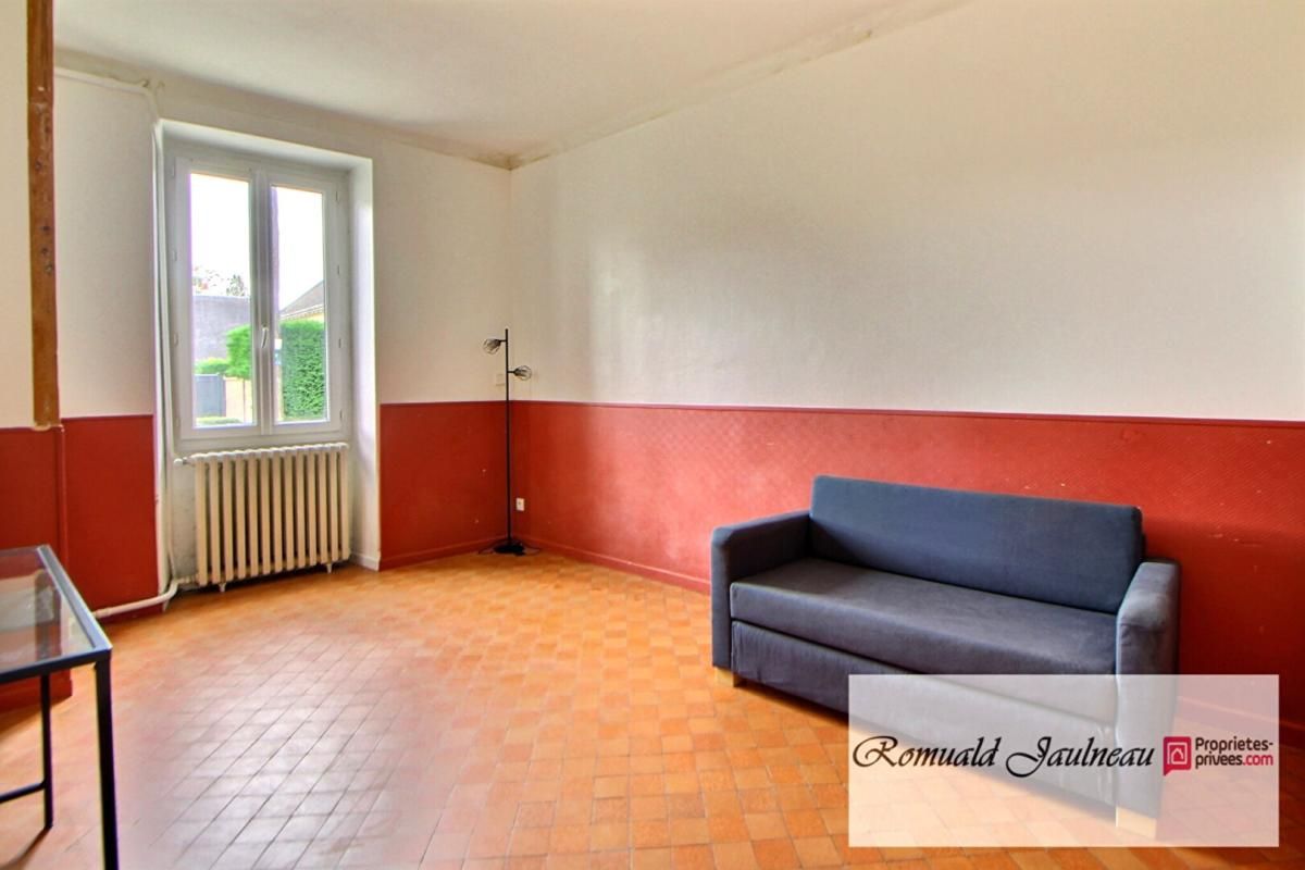 VOVES Maison de 69 m² avec 2 chambres 3