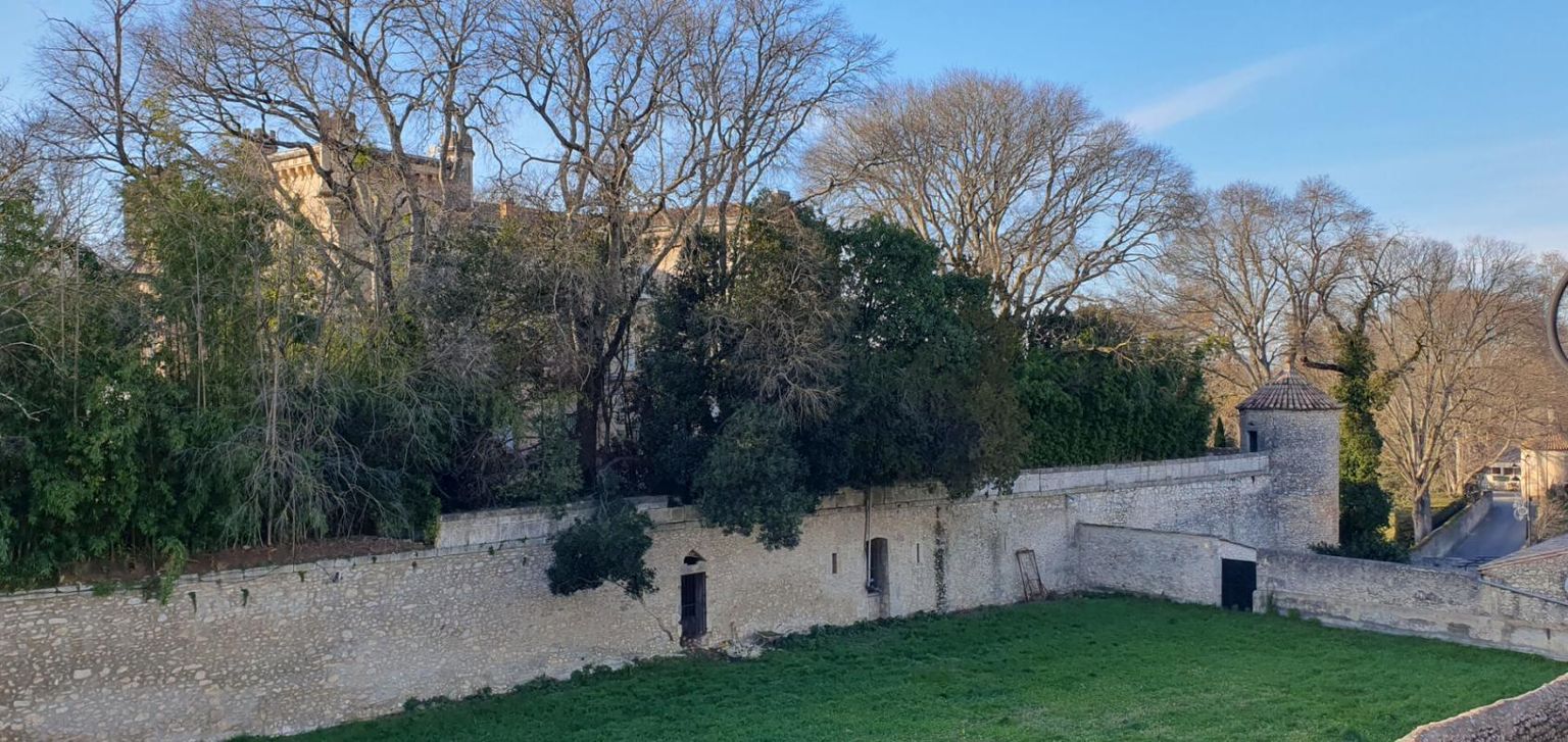 UZES Maison de village entre Uzes et Nimes 4