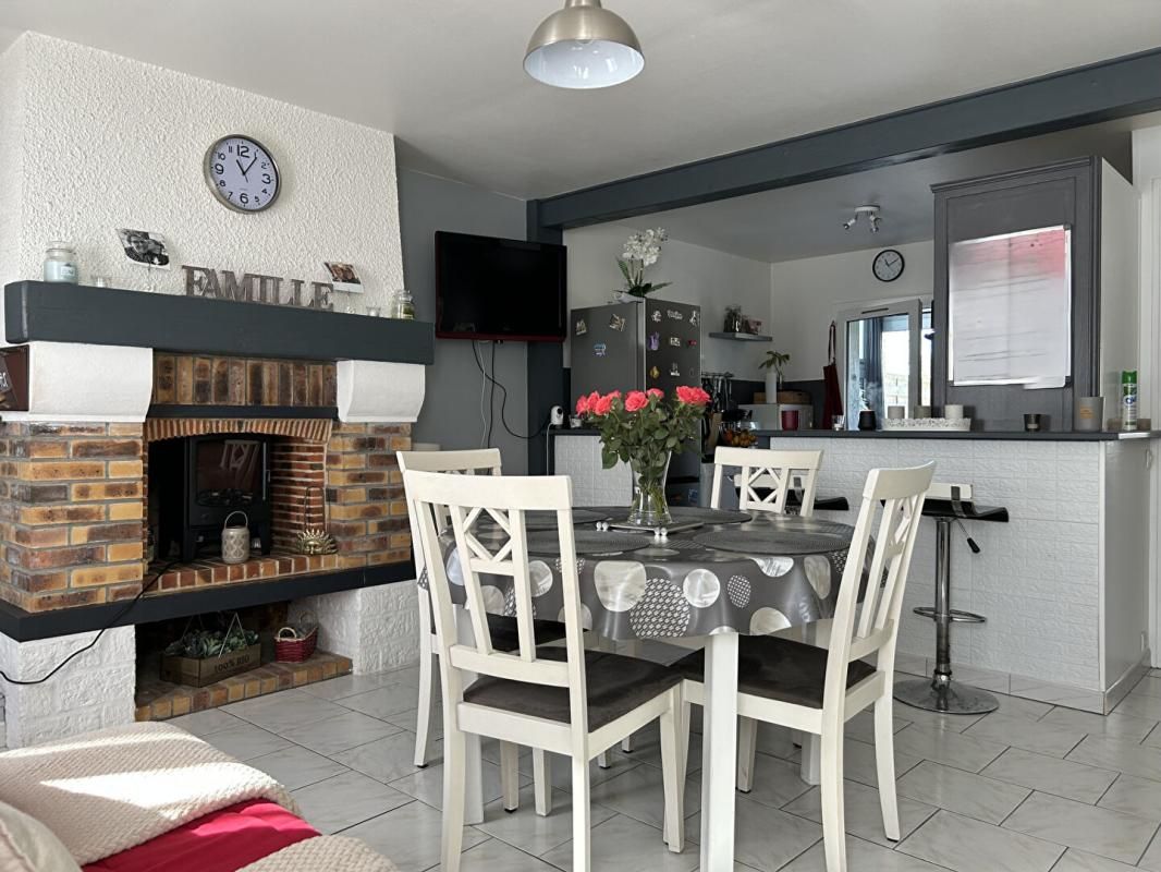 SAINT-MARTIN-DE-LA-LIEUE 14100 Charmante maison 3 pièces avec extérieur 132 000 Euros 1