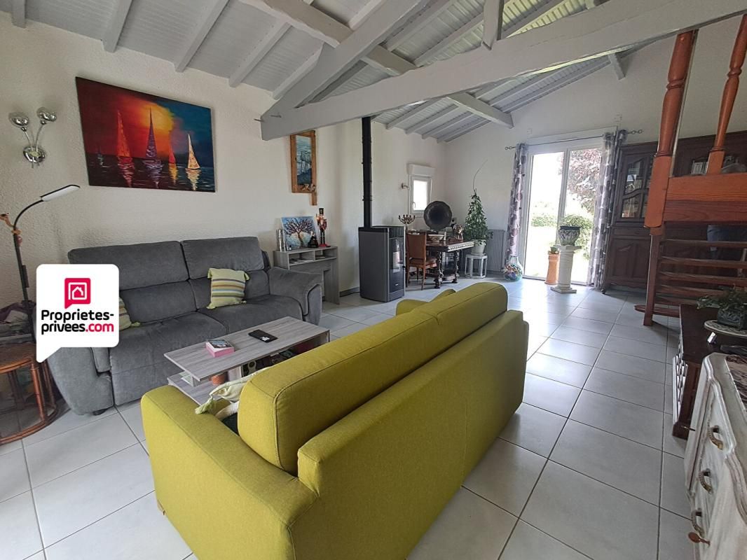 MONTREUIL Charmante maison familiale 6 pièce(s) 133 m2 terrain 2900 m2 4