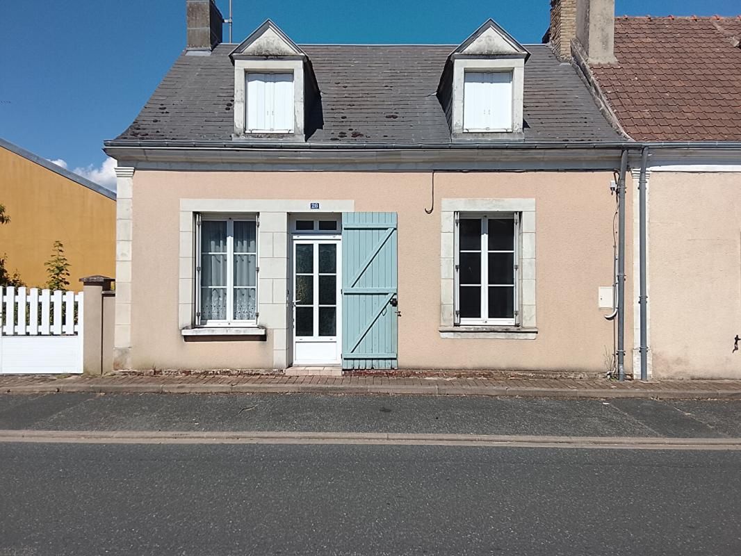 MEZIERES-EN-BRENNE Maison Mezieres En Brenne 3 pièce(s) 75 m2 1