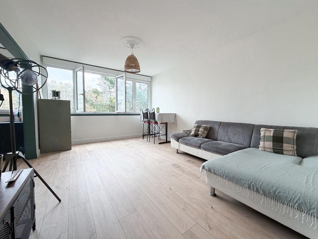 SAINT-HERBLAIN APPARTEMENT TYPE 4 - SAINT-HERBLAIN LES THEBAUDIERES 3