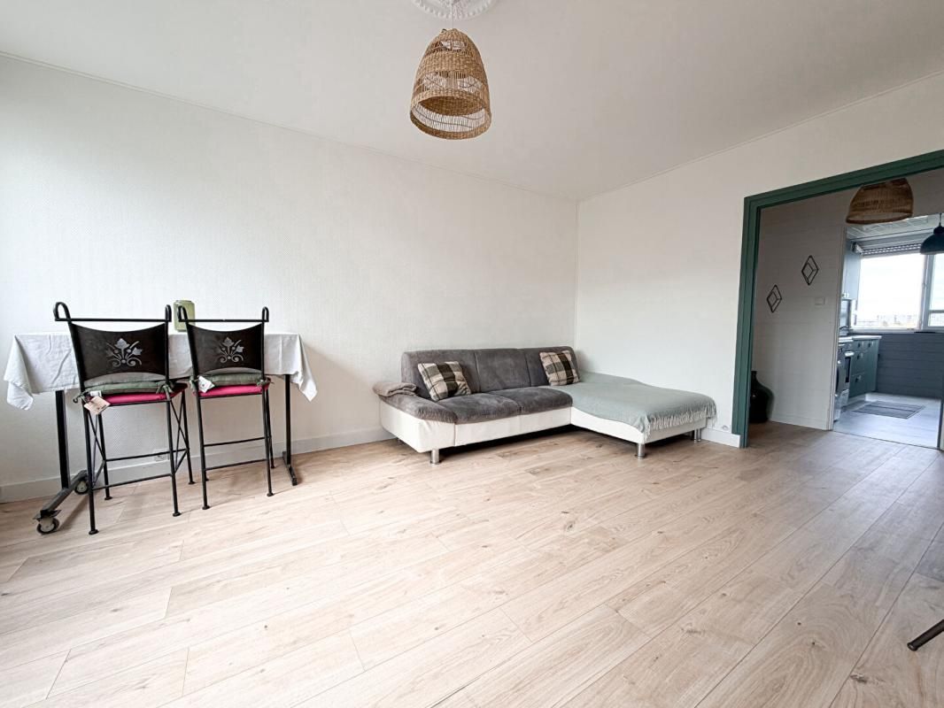 SAINT-HERBLAIN APPARTEMENT TYPE 4 - SAINT-HERBLAIN LES THEBAUDIERES 4