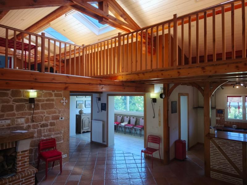 LE RIALET MAISON FAMILIALE 200 M2 T 8 AVEC TERRASSE ET JARDIN 3