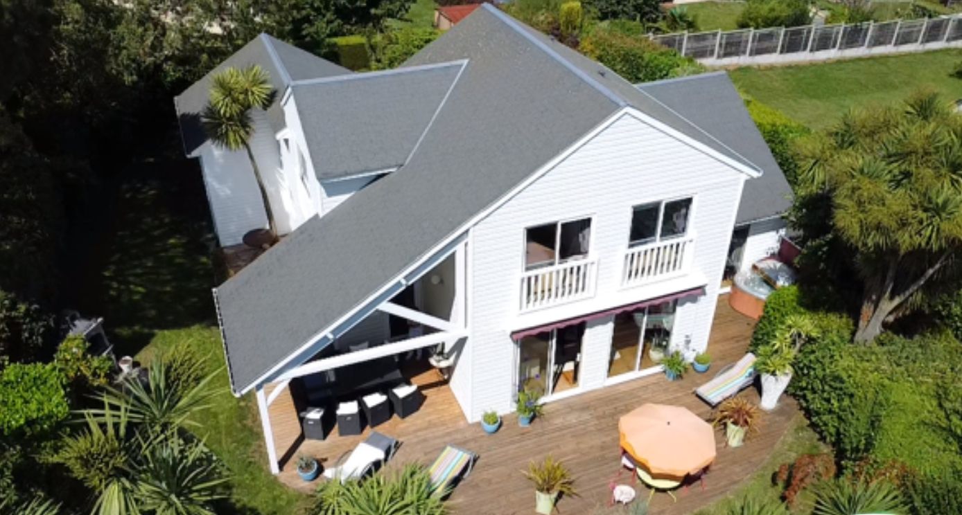 COUDEVILLE-SUR-MER Maison de charme style américain 1