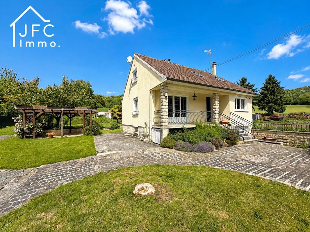 SOISSONS Maison Soissons 7 pièce(s) 112 m2 + terrain, 3100 m² 1