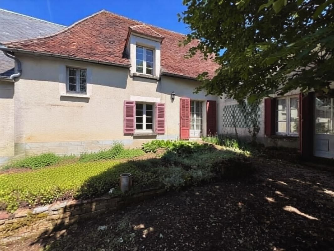SAINT-SULPICE-D'EXCIDEUIL Maison St Sulpice D Excideuil 11 pièce(s) 190 m2 1