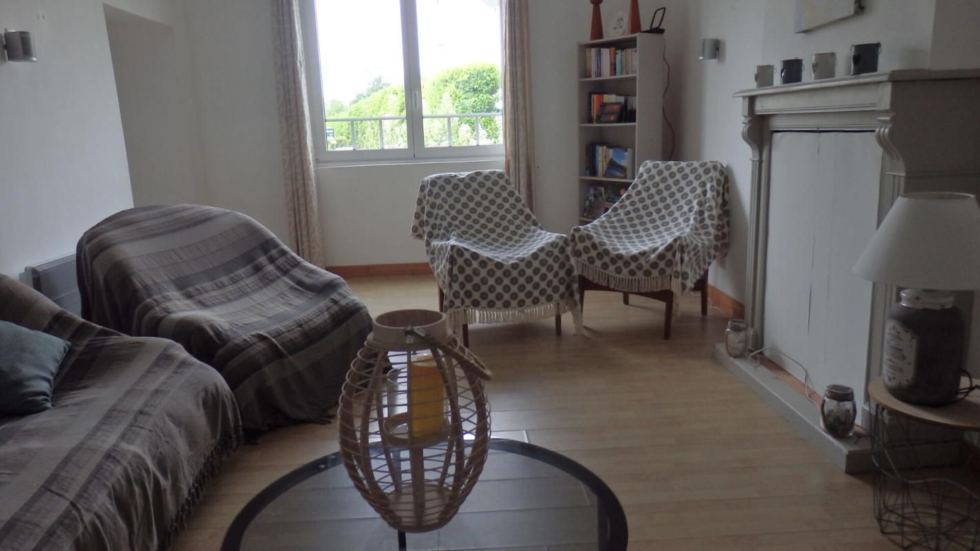 PONTRIEUX Maison Pontrieux 5 pièce(s) 115 m2 3