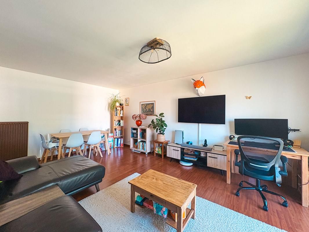 NANTES Appartement 2 chambres avec balcon et box - Bord de Sèvres 2