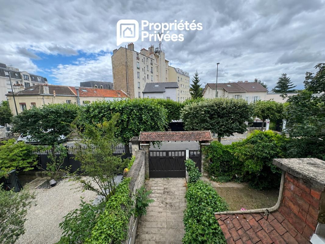 LA GARENNE-COLOMBES Maison de 235 m² - 5 chambres - Souvenir Français 4
