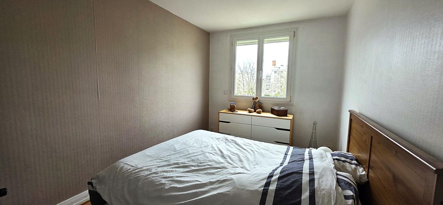 REZE Appartement Reze 4 pièce(s) 87.03 m2 4