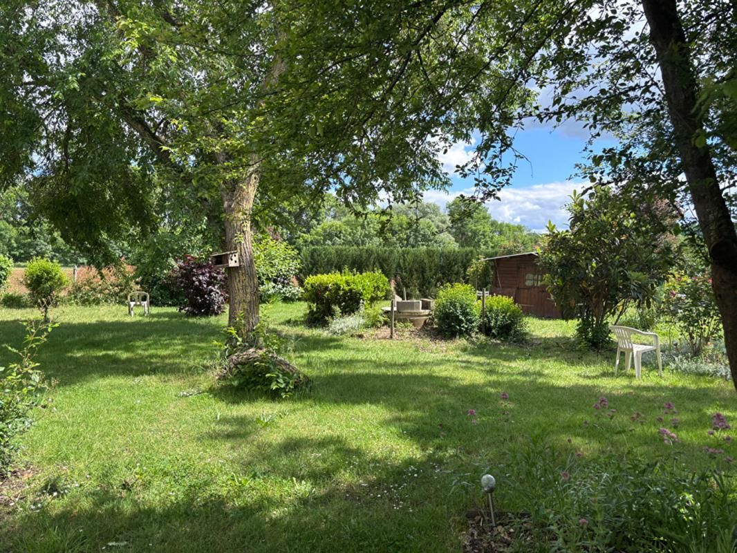 MONTOIRE-SUR-LE-LOIR Maison Montoire Sur Le Loir 5 pièce(s) 93 m2 4