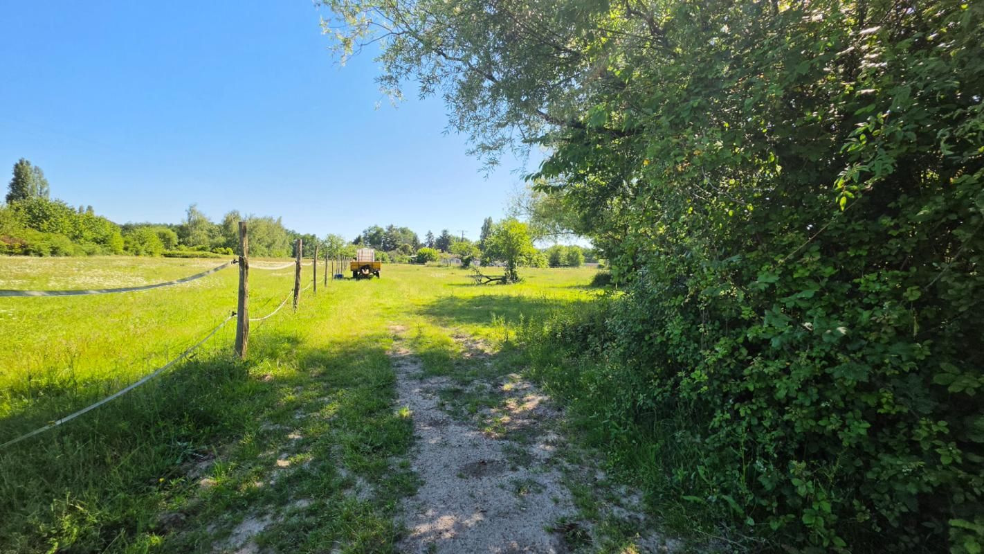 MOULIN-NEUF Maison à finir 110 m² parcelle 8120m² 4