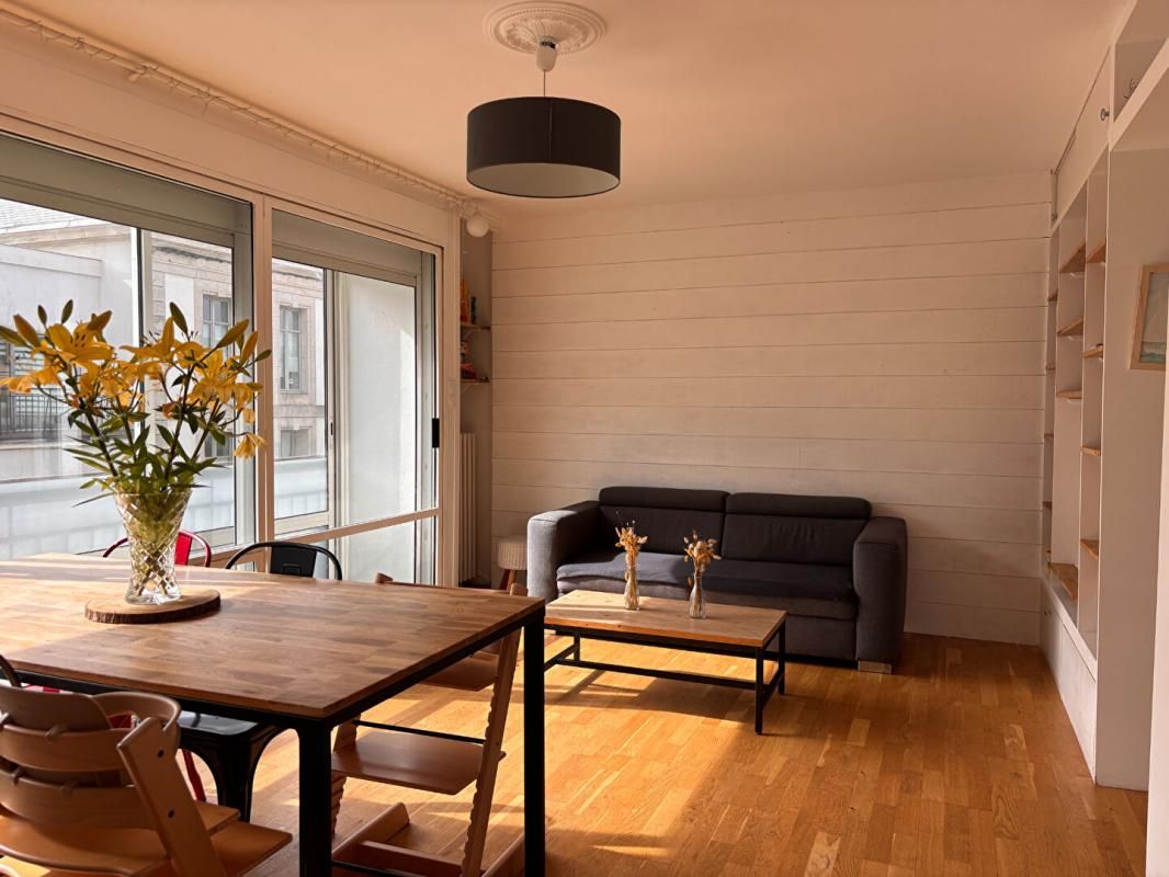 Vannes centre ville : Appartement 3 chambres + stationnement