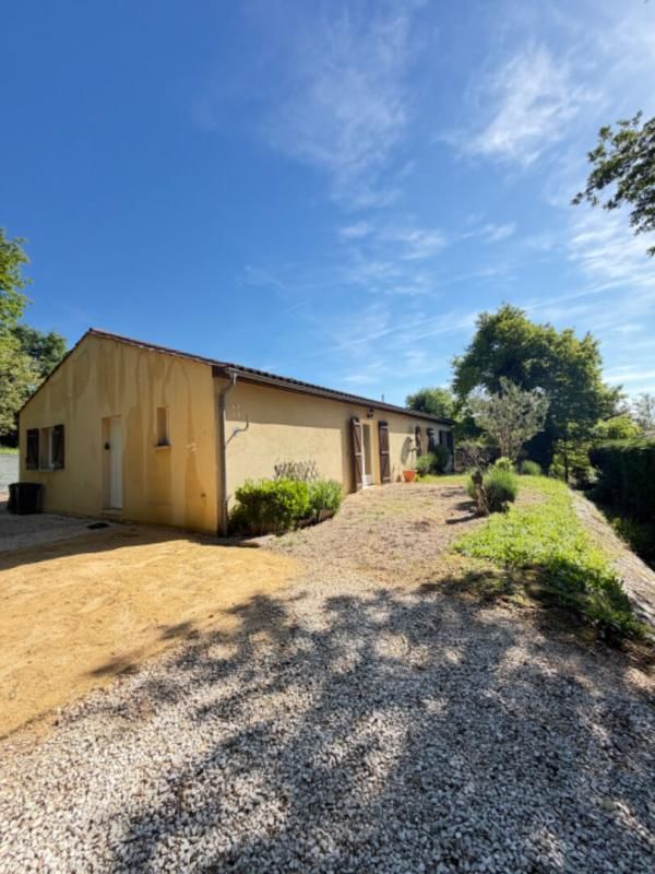 PROCHE DE SARLAT MAISON 144 m2