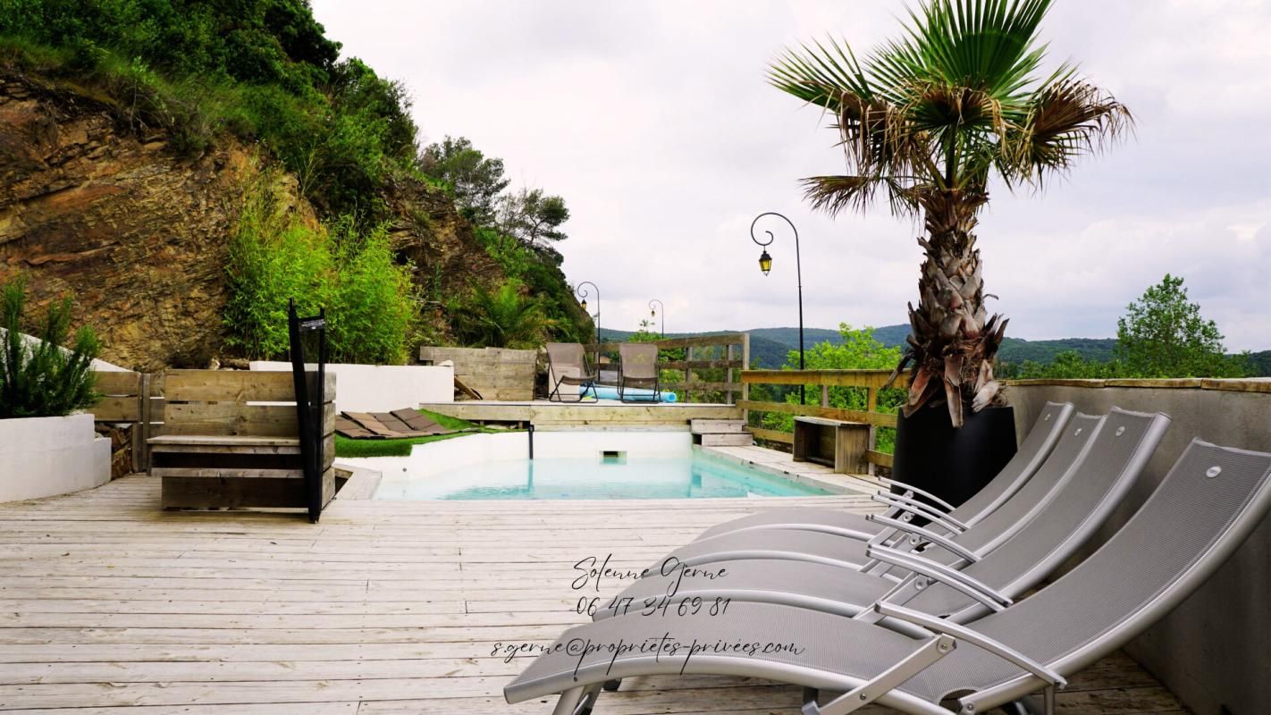 ROQUEBRUN Maison Roquebrun 7 pièce(s) 213 m2 3
