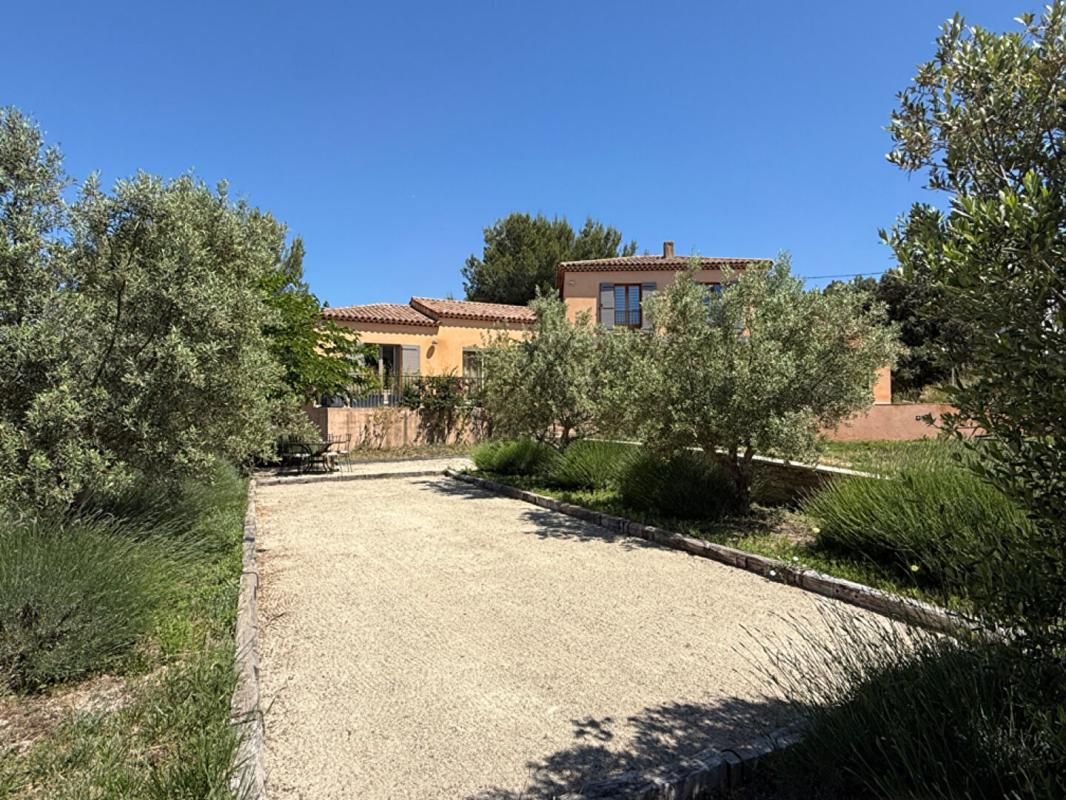 ISTRES Villa secteur du Deven avec piscine et double garage 2
