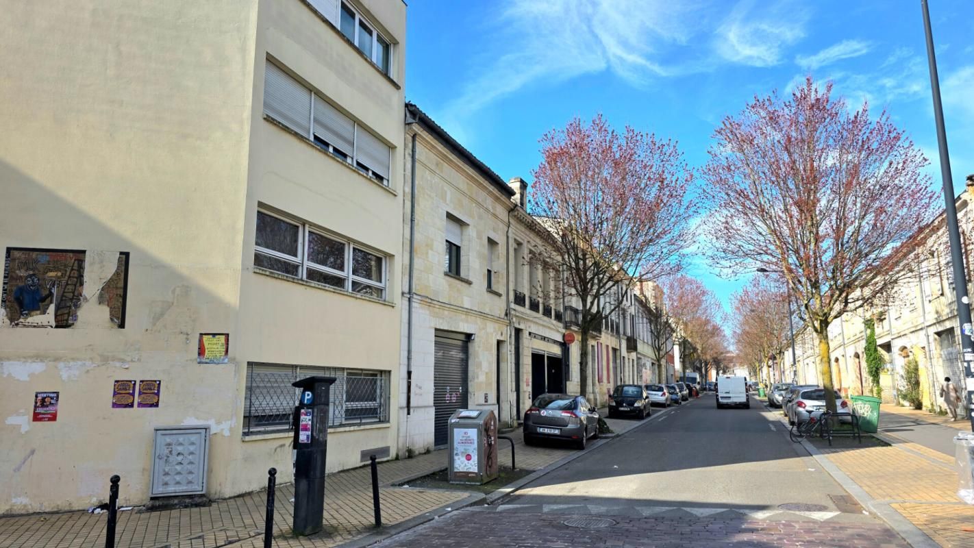 Ensemble immobilier Bordeaux Appt 3 pièces 58m² et parking 59m²
